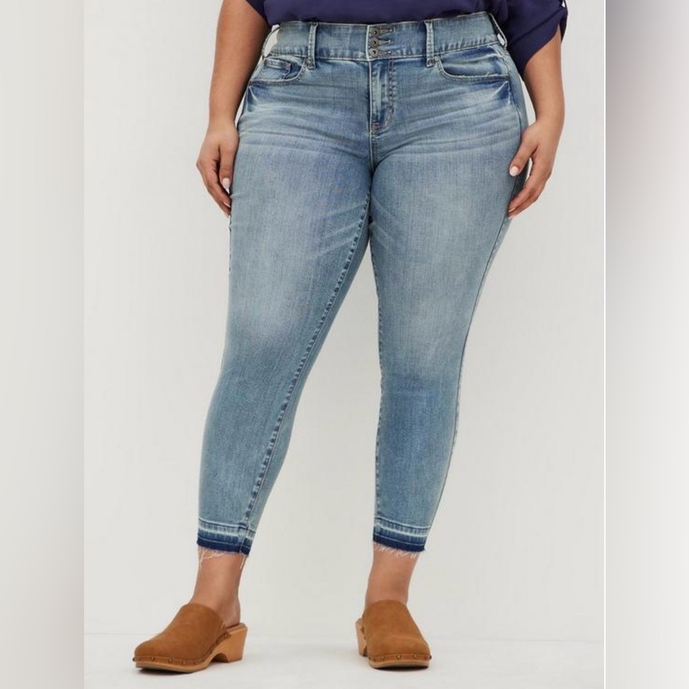Torrid - Super Soft High Rise Jeggings - Picture 2 of 7